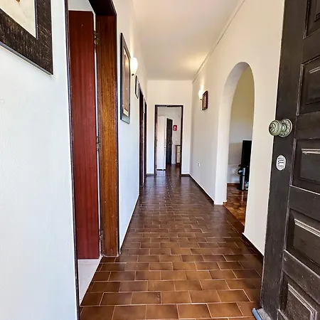 Villa Vista Golf By Becherish Bicas