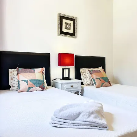 Vista Golf By Becherish * Bicas