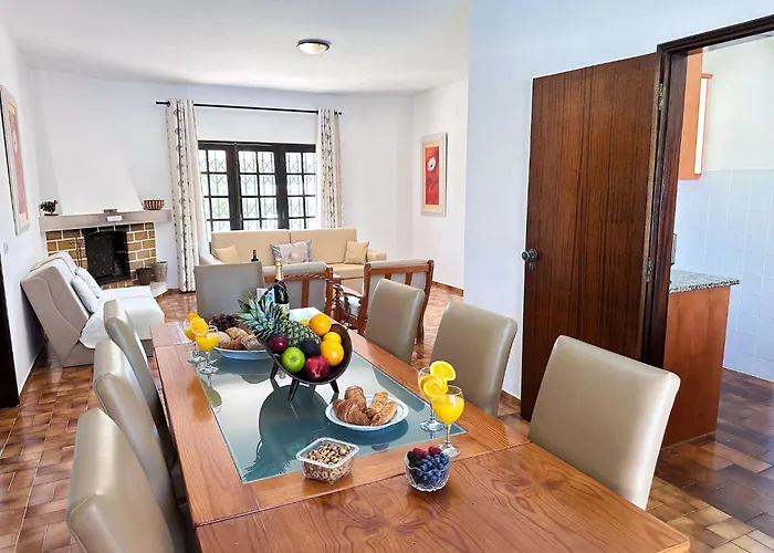 Vista Golf By Becherish Bicas