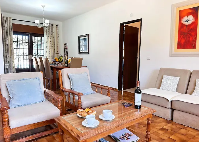 Vista Golf By Becherish Bicas